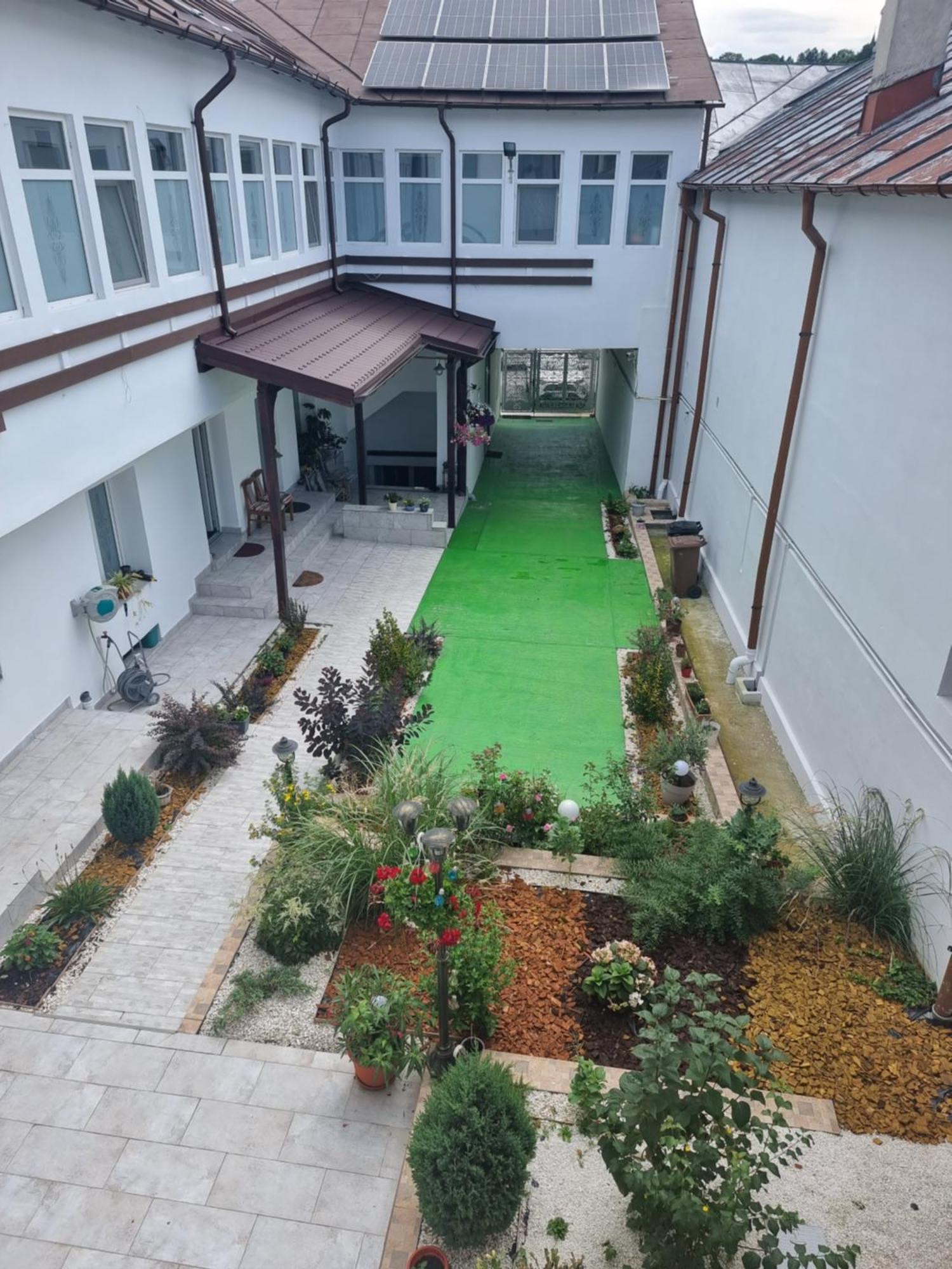 Casa Musceleana Ξενοδοχείο Cimpulung Εξωτερικό φωτογραφία